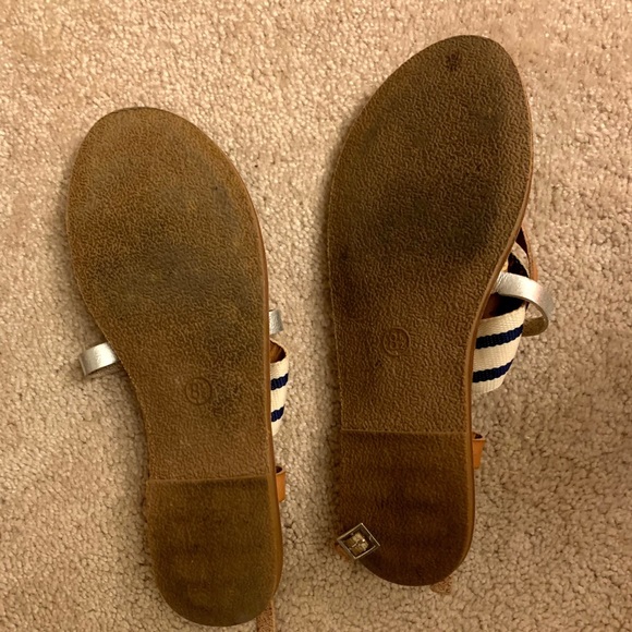 Mossimo Flip Flop Sandals - Picture 2 of 2